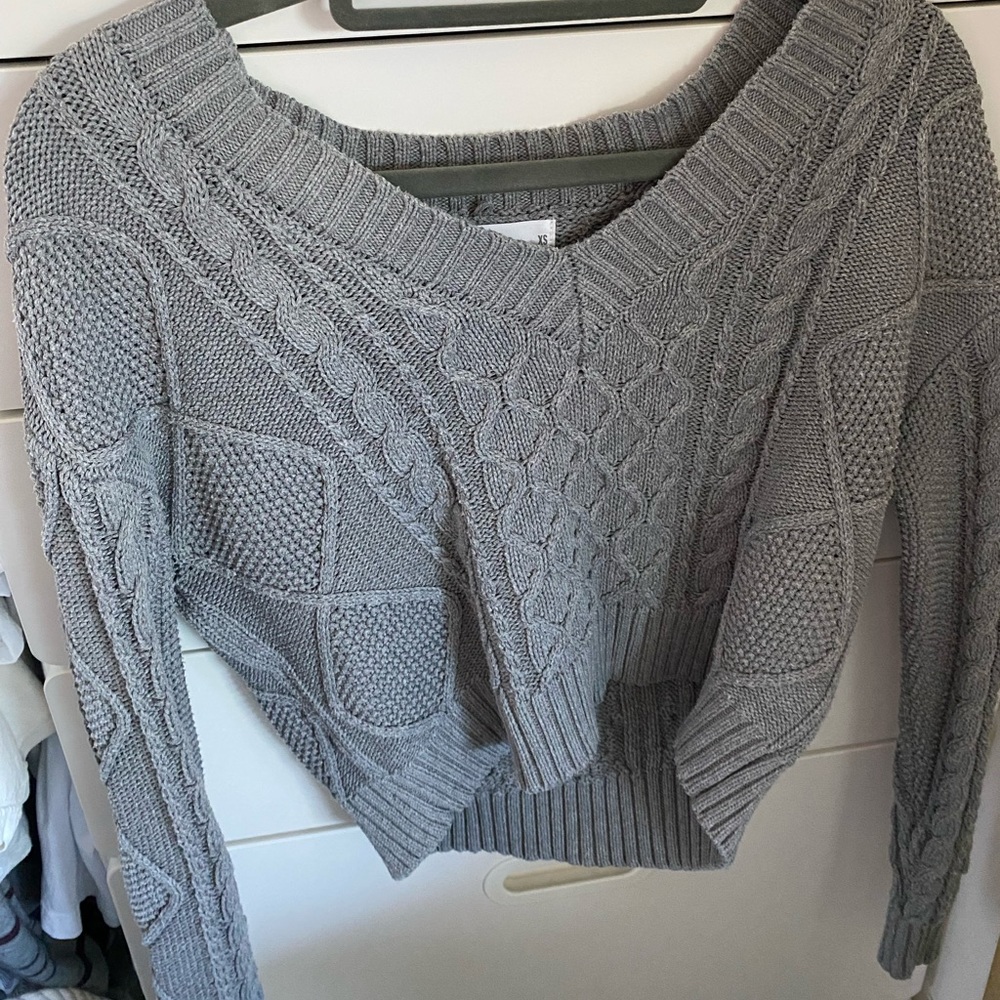 grey knit sweater - Picture 1 of 3
